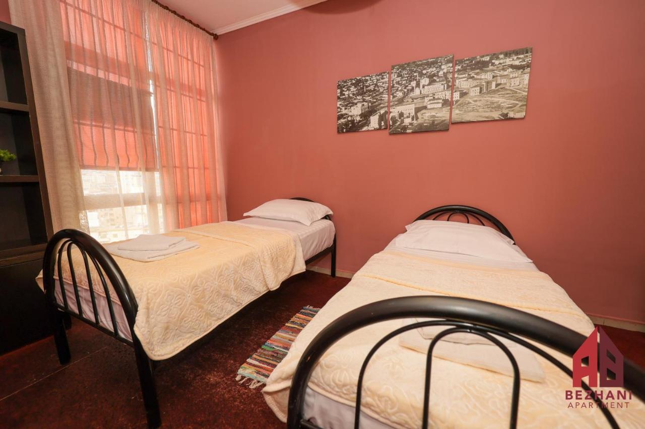 Bezhani Apartments Tirana Esterno foto