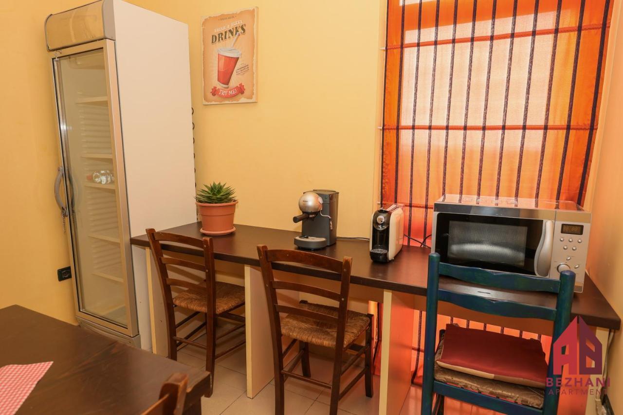 Bezhani Apartments Tirana Esterno foto